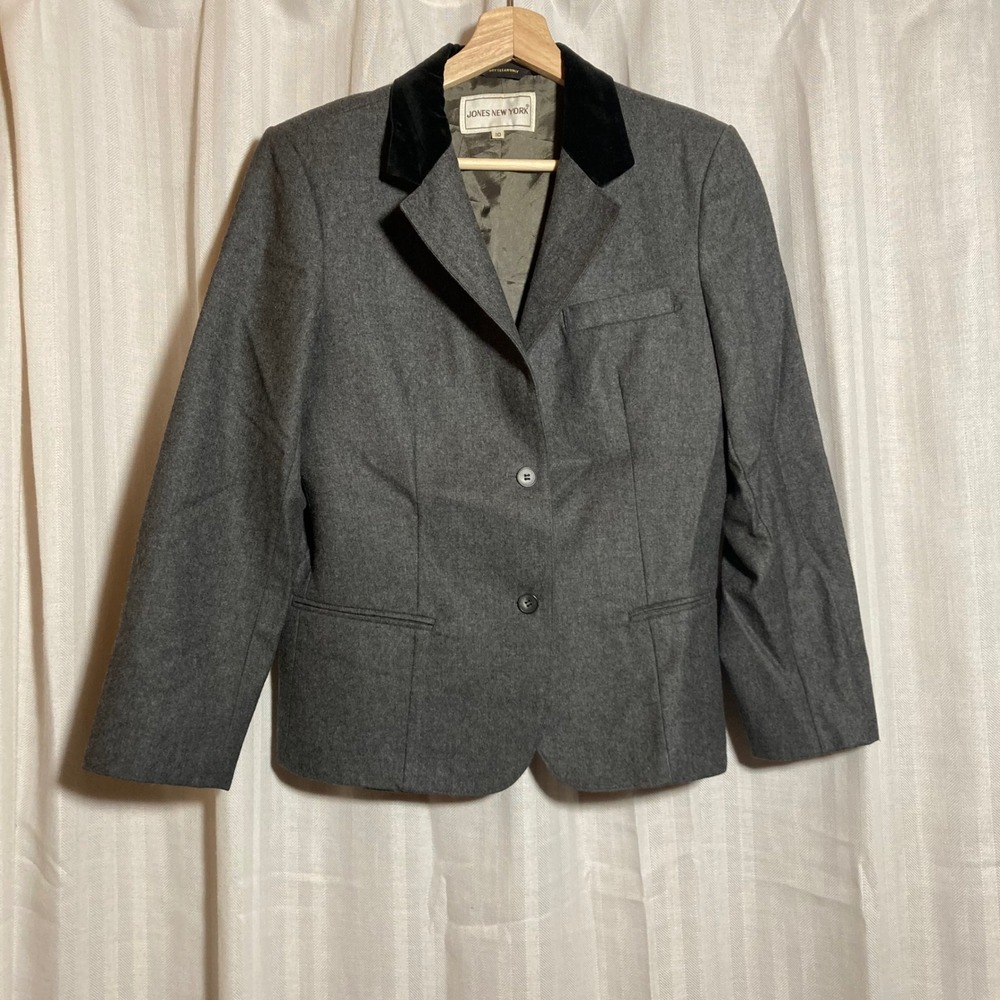 Jones New York Wool Blazer Gray Velvet Collar Two Button Jacket Women 10 Classic